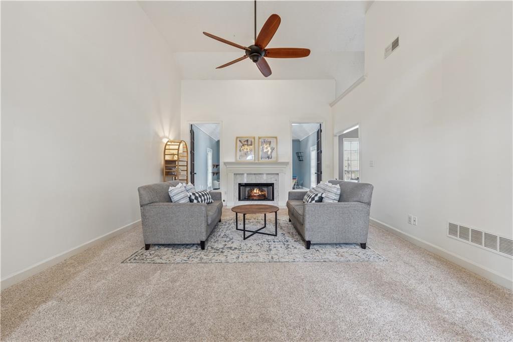 1020 Regency Drive, Acworth, Georgia image 3