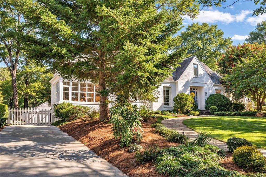 1809 Homestead Avenue NE