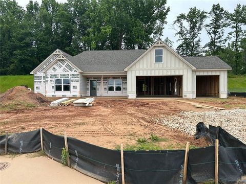 60 Barnwood Court Dallas GA 30132