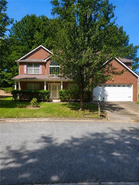 Homes For Sale - 6397 Dekeon Drive<br/> Atlanta, GA 30228