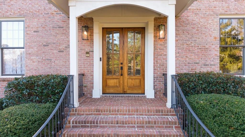 2237 Gunstock Drive, Stone Mountain, Georgia image 4