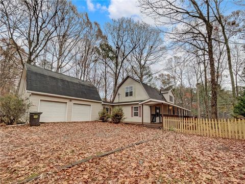 A home in Newnan