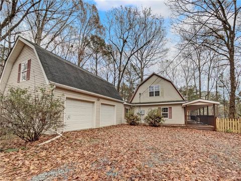 A home in Newnan