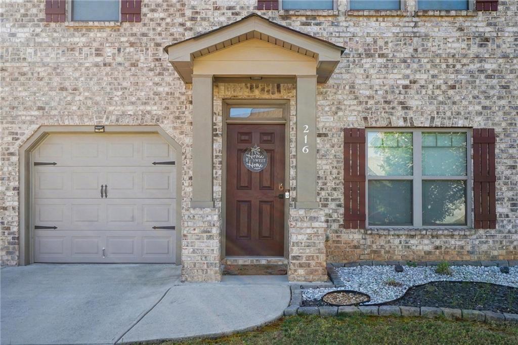 216 Loganview Drive