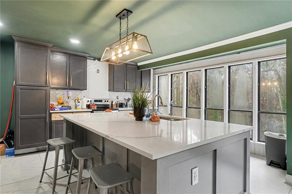 8608 Woodcreek Court