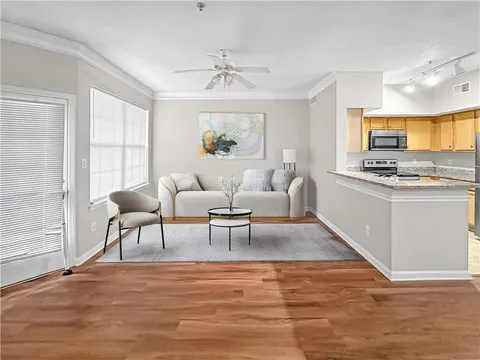 MLS: 7757272