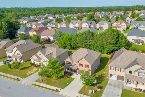 A home in Dacula