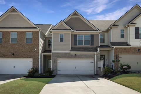 Townhouse For Sale - 3914 Prospect Point Drive<br/> Hall County, Oakwood, GA 30566
