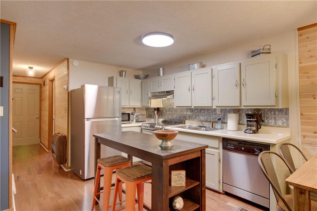 393 Garnet Drive