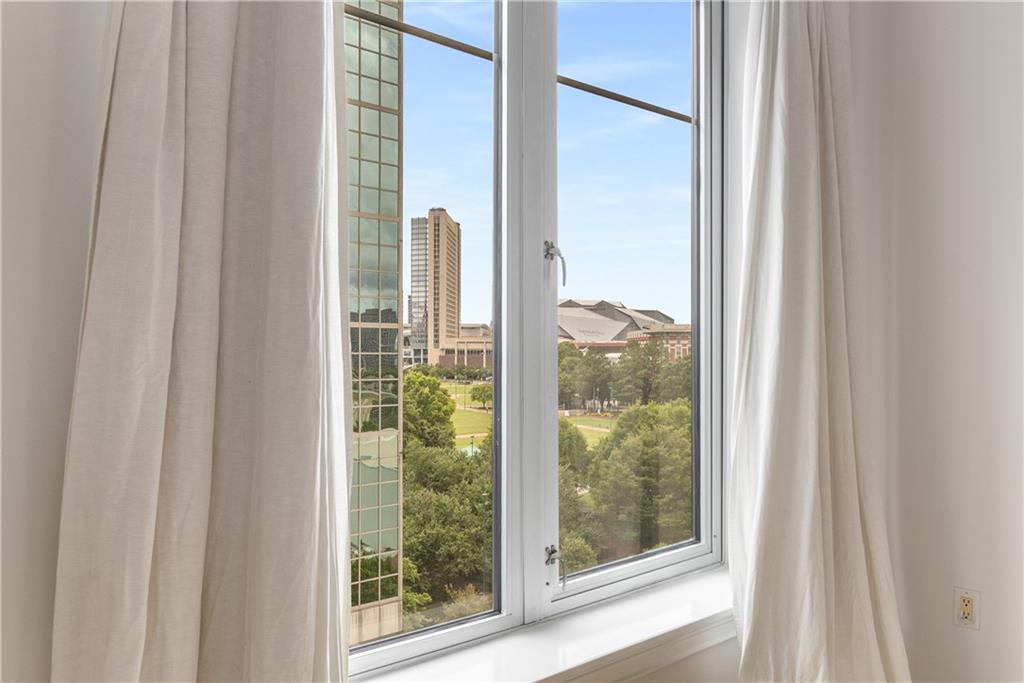 285 Centennial Olympic Park Drive NW 809