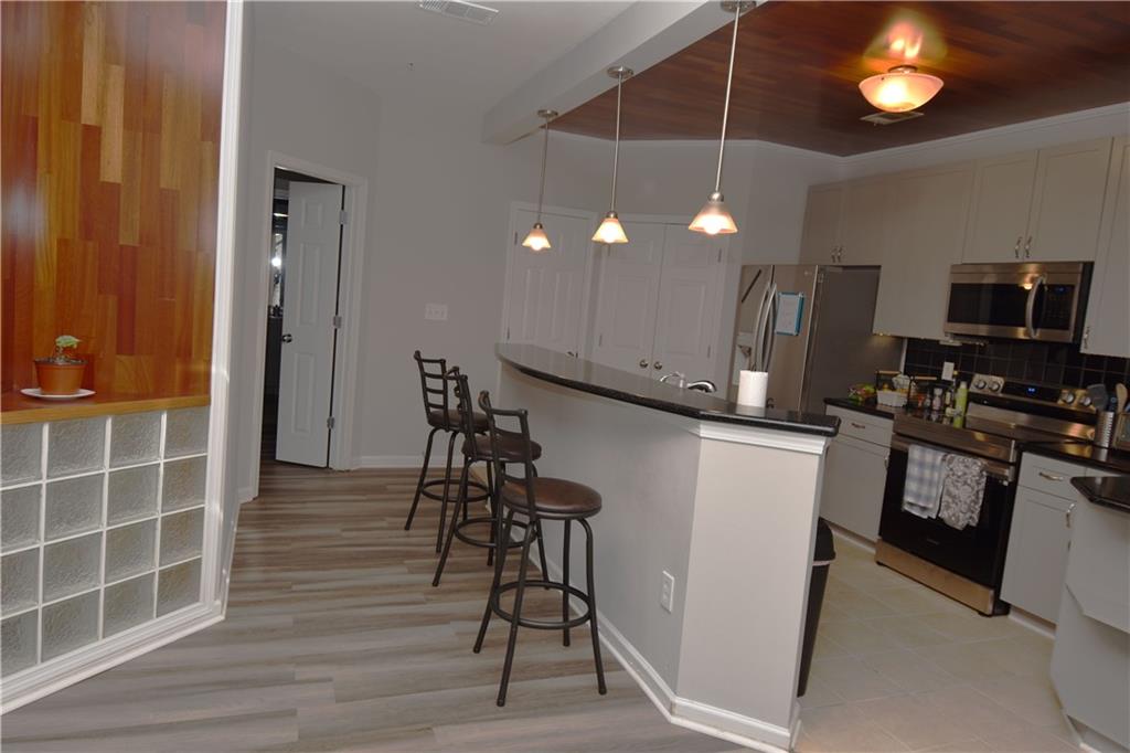 400 17th Street NW 2412