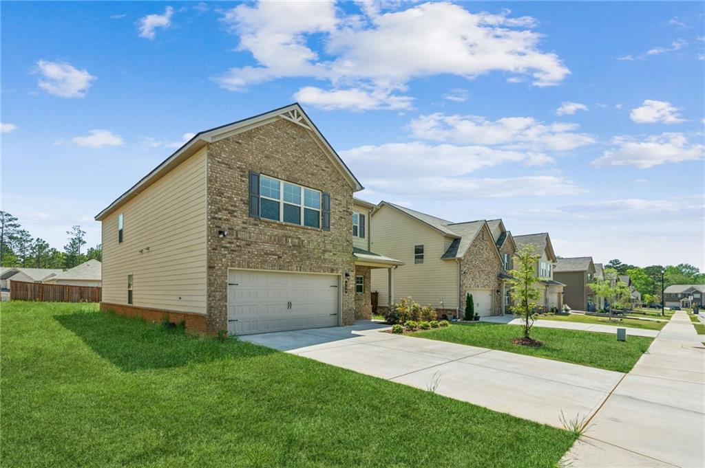 814 Lakehaven Lane, Loganville, Georgia image 3