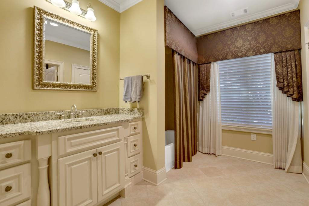 2431 Ballantrae Circle, Cumming, Georgia image 30