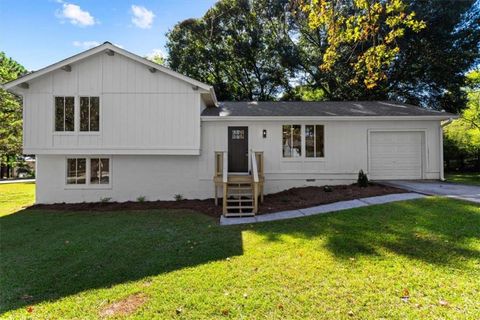 489 Village Run Lawrenceville GA 30046