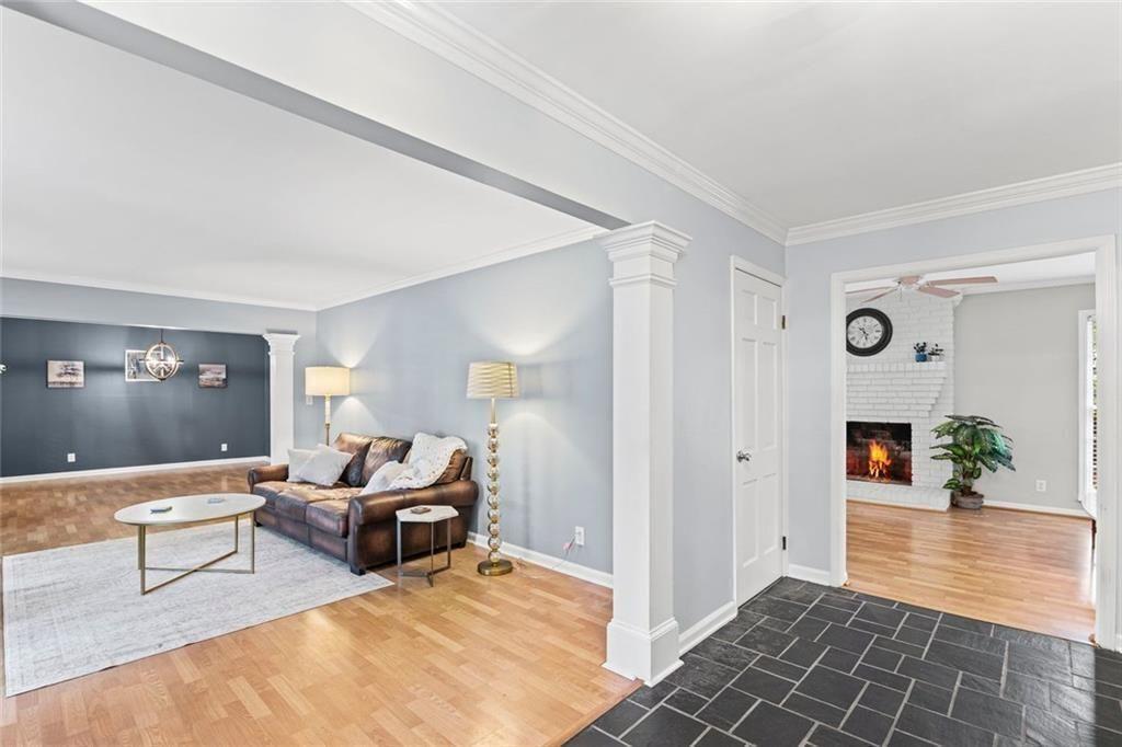 5513 North Peachtree Rd