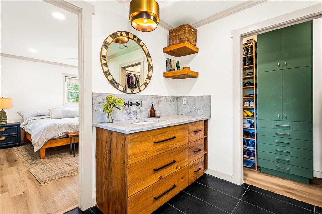 3303 Kilarney Court