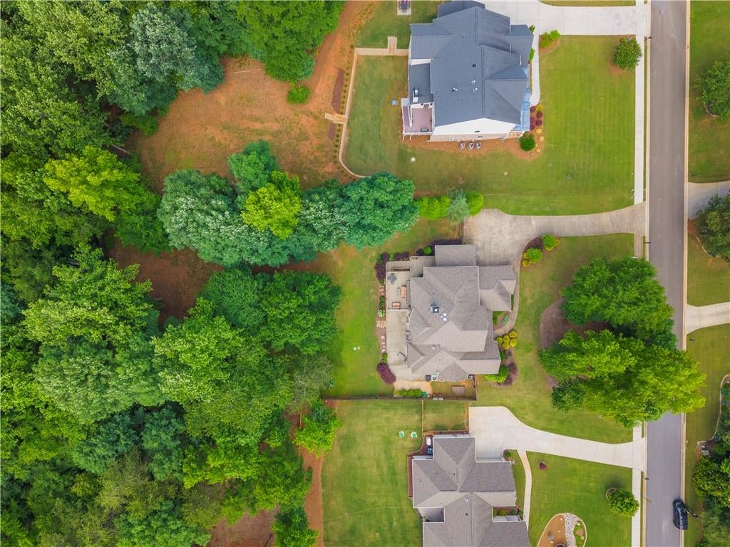 7530 Wandering Oak Way