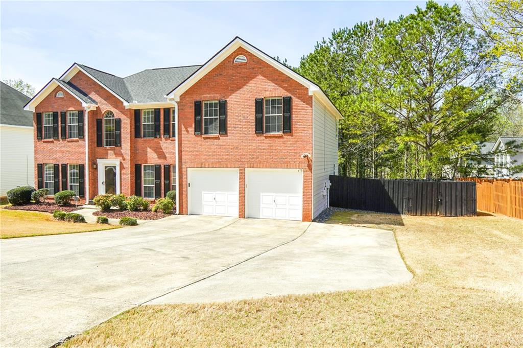 3903 Cain Mill Drive, Lithonia, Georgia image 2