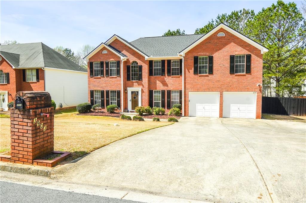 3903 Cain Mill Drive, Lithonia, Georgia image 4