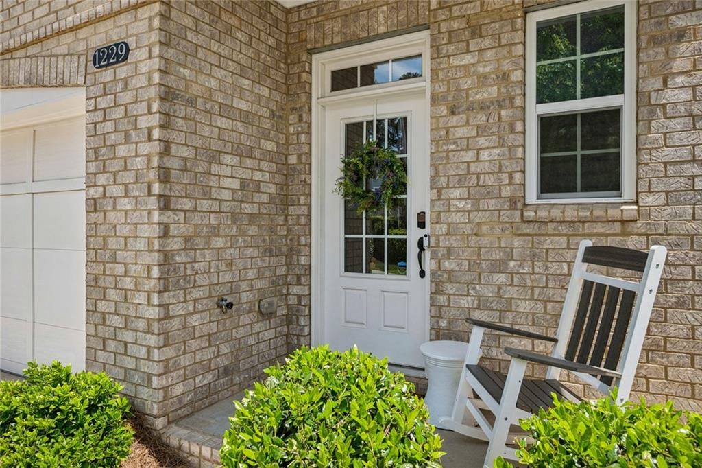 1229 Hampton Park Road