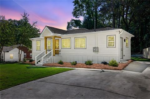 Photo of 2673 Midway Road, Decatur, GA 30030 (MLS # 7703654)