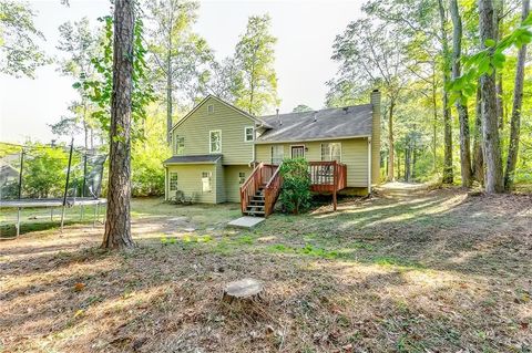 A home in Powder Springs