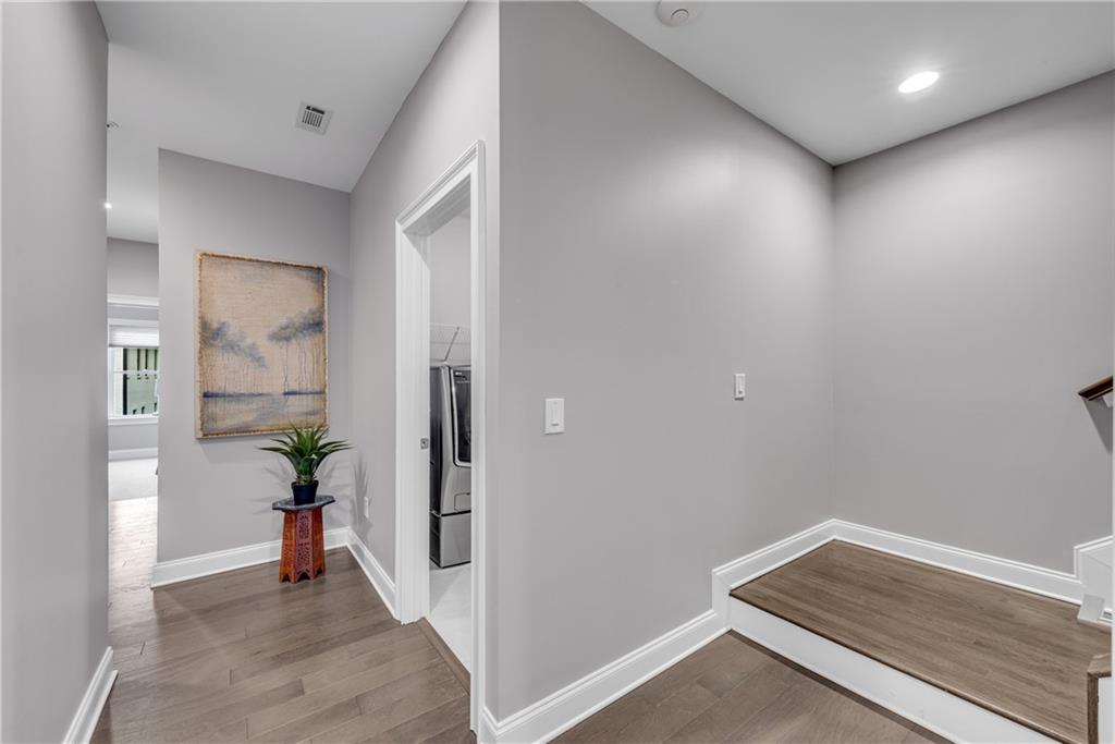 6445 Lucent Lane, Atlanta, Georgia image 16