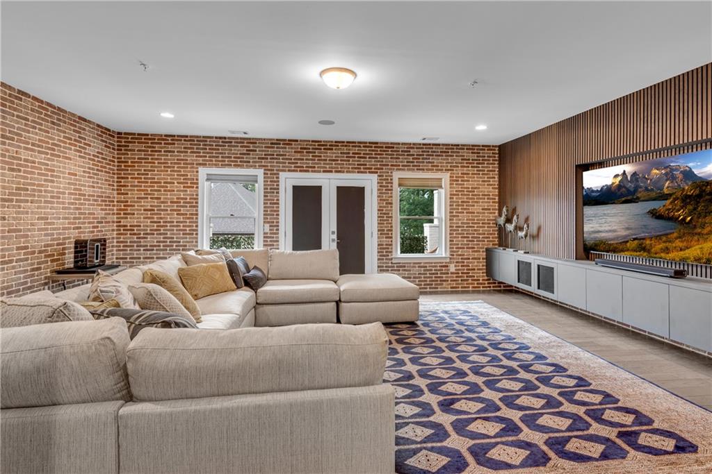 6445 Lucent Lane, Atlanta, Georgia image 31
