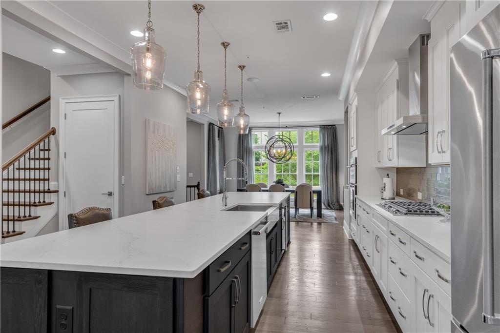 6445 Lucent Lane, Atlanta, Georgia image 9