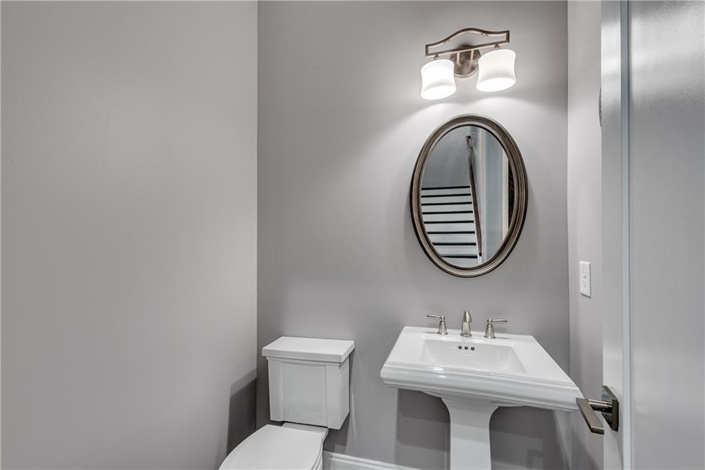 6445 Lucent Lane, Atlanta, Georgia image 15