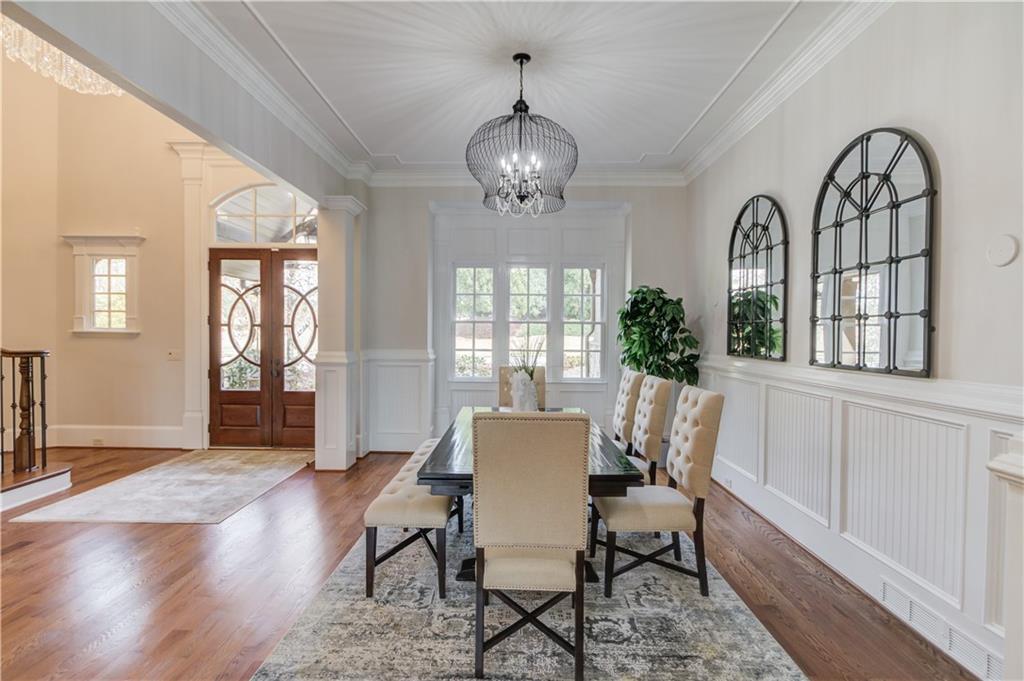 5394 Brendlynn Drive, Suwanee, Georgia image 9