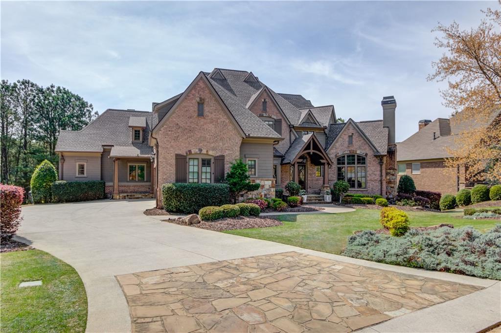 5394 Brendlynn Drive, Suwanee, Georgia image 1