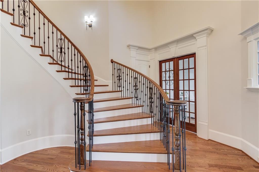 5394 Brendlynn Drive, Suwanee, Georgia image 22