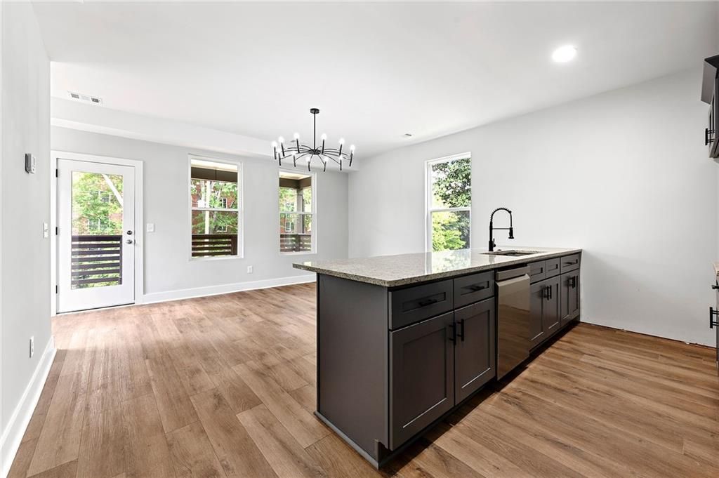 Photo of 1016 Welch Street SW, Atlanta, GA 30310 (MLS # 7728958)