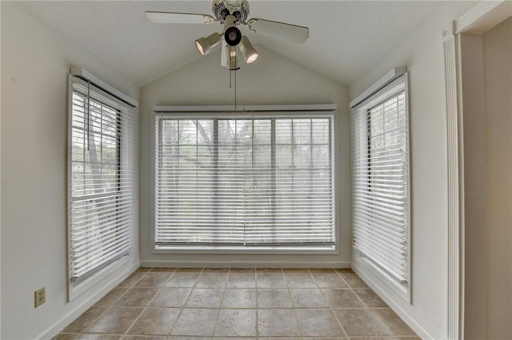 518 Glenleaf Drive, Peachtree Corners, Georgia image 17