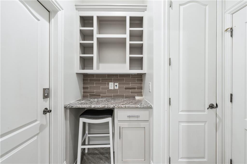 8069 Kenstone Court, Sandy Springs, Georgia image 15