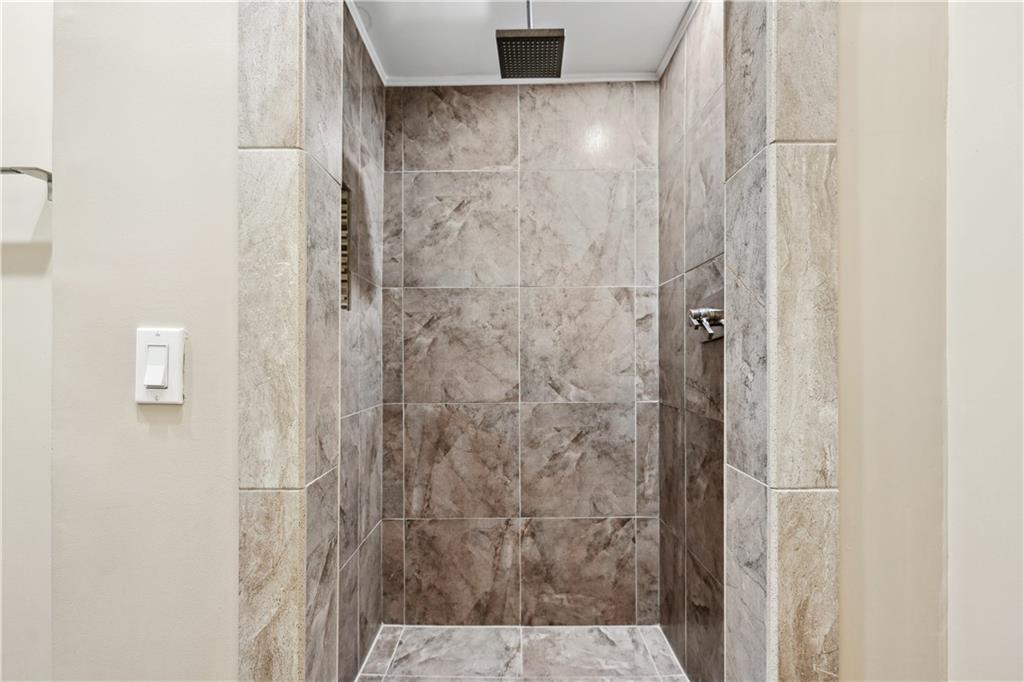 8069 Kenstone Court, Sandy Springs, Georgia image 36