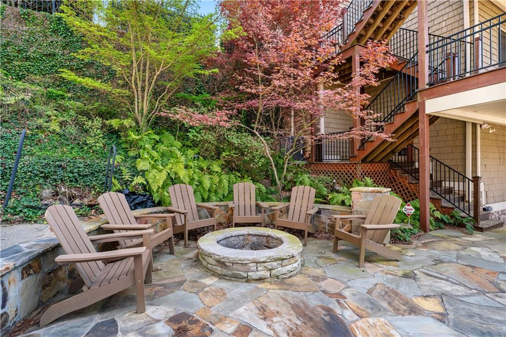 8069 Kenstone Court, Sandy Springs, Georgia image 26