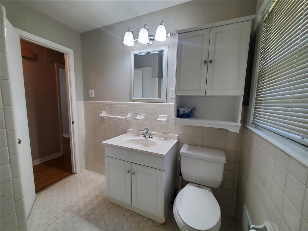 Johnson Woods - Residential Lease