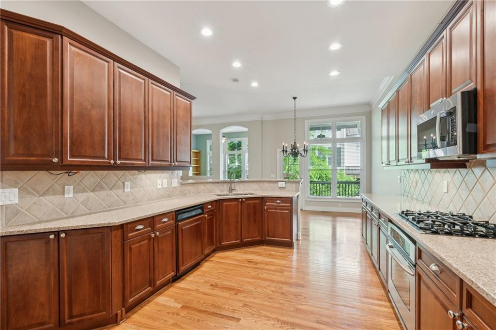 5882 Riverstone Circle #15, Atlanta, Georgia image 13