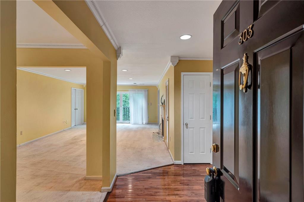 26303 Plantation Drive NE 303