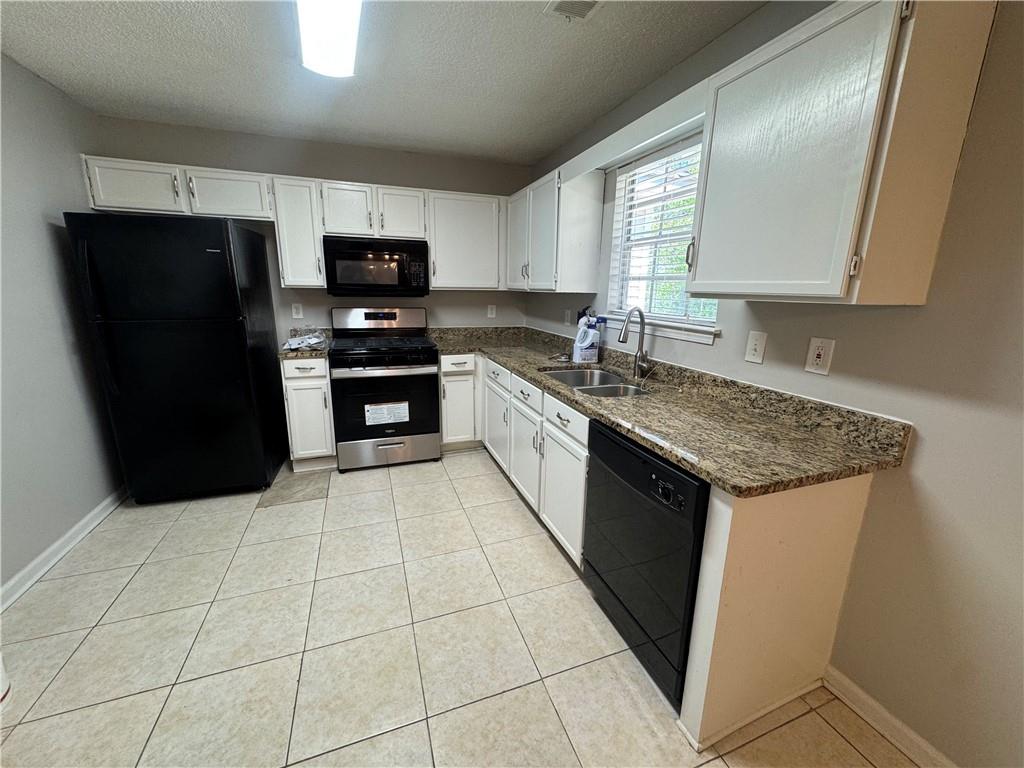 6452 Berryside Drive, Lithonia, Georgia image 7