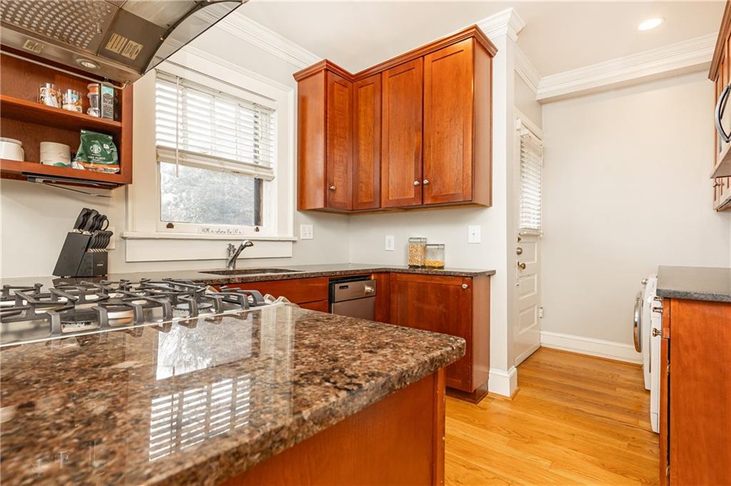 1125 Briarcliff Place NE 14