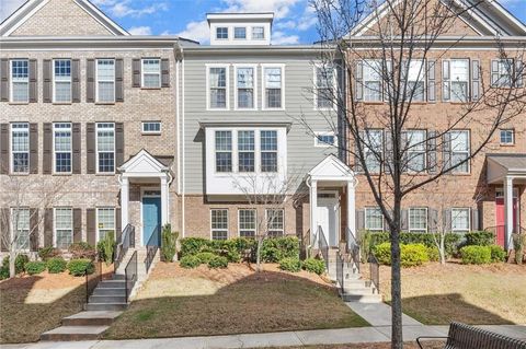Townhouse For Sale - 1983 Washington Park Lane<br/> Decatur, GA 30033