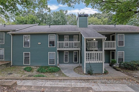 Condo For Sale - 2806 Vinings Central Drive #153<br/> Atlanta, GA 30339