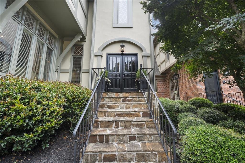 264 Summerour Vale