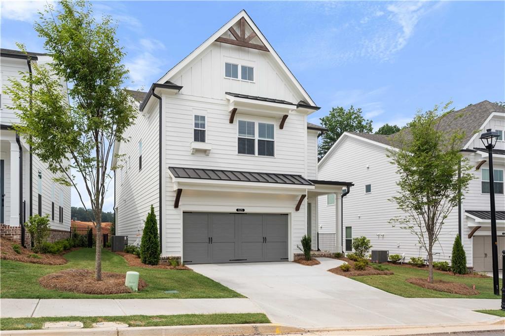 625 Skytop Drive