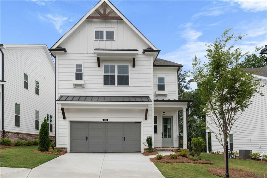 625 Skytop Drive