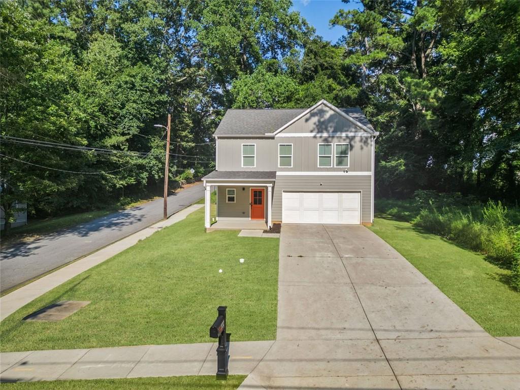 1127 2ND Street NW