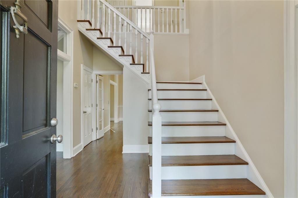 Summit Chase - Residential